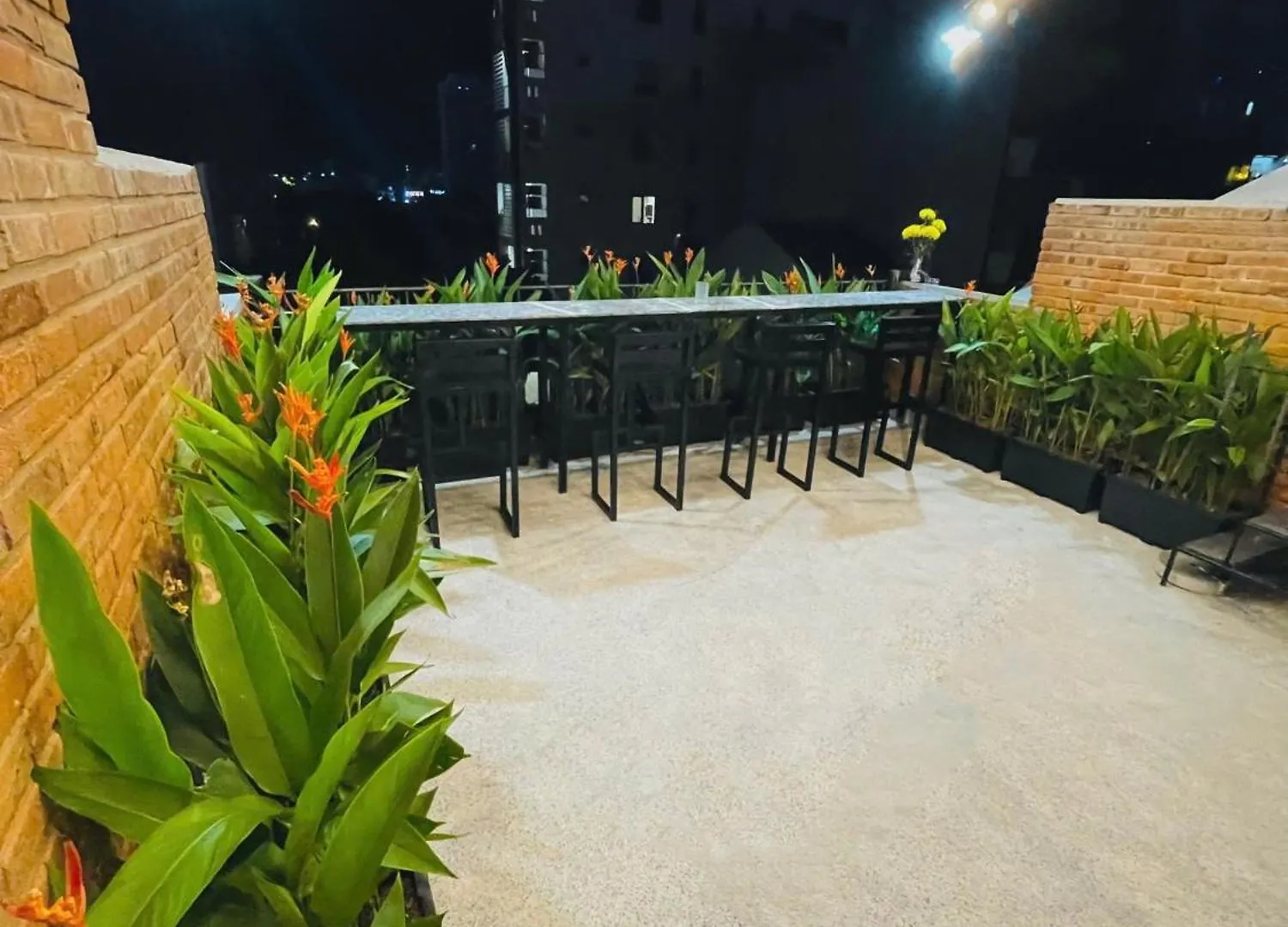 Ami Foreign Center Da Nang- Large Windows, View Balcony & Terrace Vietnam